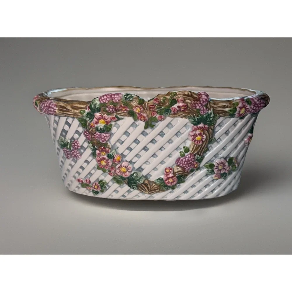 Vintage LBK Basket Weave Ceramic Planter‎ Heart Flowers Fruit